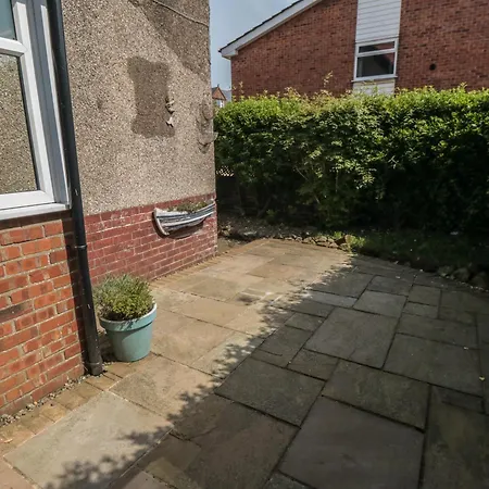 アパート 61 West Avenue ファイリー